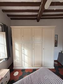 Armadio bianco laccato legno massello