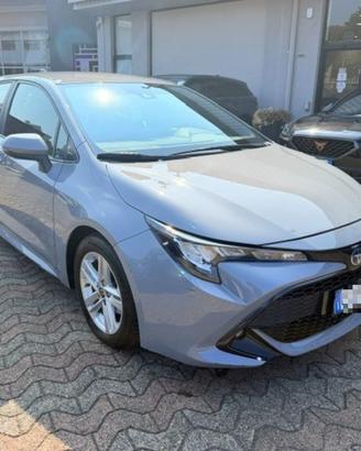 TOYOTA Corolla 1.8 Hybrid Active