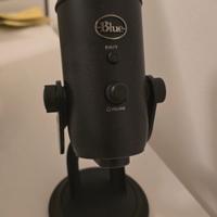 Blue Yeti Blackout USB Professional Multi-Pattern 