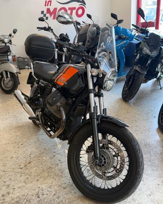 Moto Guzzi V7 II Special