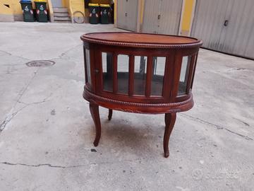 porta-liquori in arte povera.