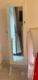 mobile portagioie con specchio