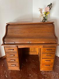 Scrivania in rovere
