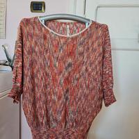 maglietta in filo  a righe sfumate tonalità calde