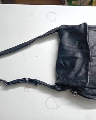 BORSA IN  VERA PELLE  100%