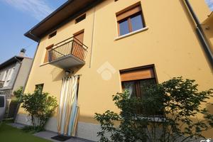 CASA INDIPENDENTE A MANERBIO