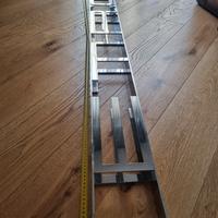 Etro insegna in acciaio 