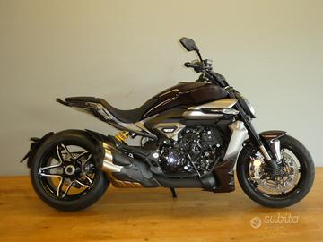 Ducati XDiavel V4