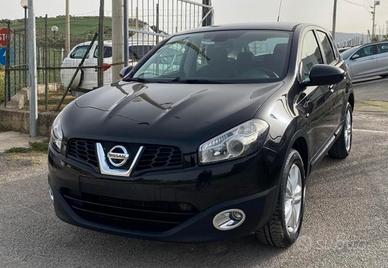Nissan Qashqai 4WD anno 2010  autocarro