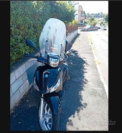 Piaggio Medley 