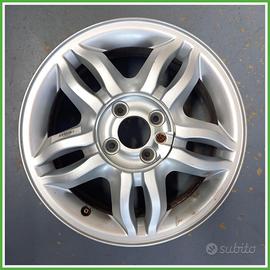 Cerchio Singolo in Lega Renault Clio 3 Serie 15
