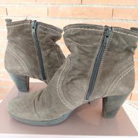 Stivale da donna n. 39 in camoscio beige