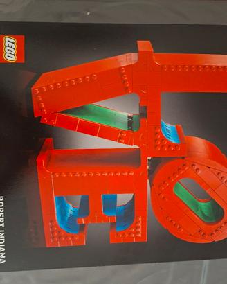Lego Robert Indiana scritta LOVE