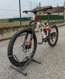 Husqvarna HC8 Hard Cross 27.5 - 180mm - 630Wh