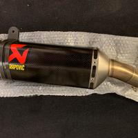 Akrapovic marmitta