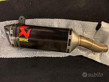 Akrapovic marmitta