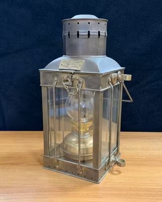 Lanterna navale antica Cargo Light 1939 ottone