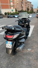 Yamaha majesty 400