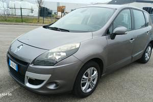 RENAULT SCENIC TURBO DIESEL