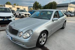 Mercedes-benz E 220 CDI Avantgarde -BERLINA-