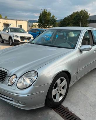 Mercedes-benz E 220 CDI Avantgarde -BERLINA-