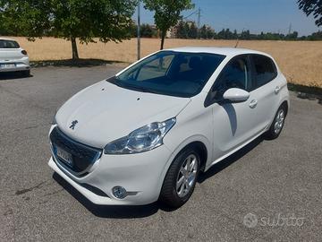 peugeot 208 1.4 HDI
