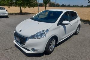 peugeot 208 1.4 HDI