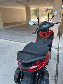 Piaggio Beverly 400 S HPE – 2023 – 7.000 km