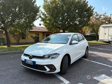Volkswagen Polo 1.0 Life DSG