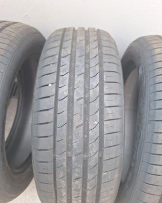 Pneumatici 195 55 16 in 87V