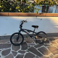 Bicicletta BMX