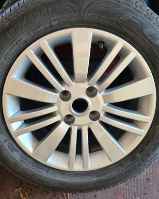 cerchione lega fiat grande punto! 15 pollici. 