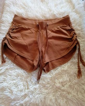 Pantaloncino donna marrone con stringhe laterali