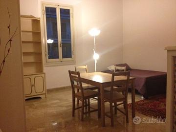 2 posti letto in camera doppia zona Statuto