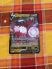 Carta pokemon gigante