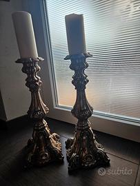 Coppia candelabri resina