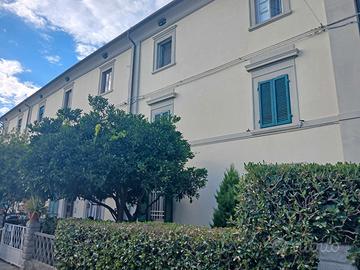 Ampio appartamento in palazzo storico