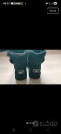 Ugg mini
