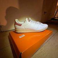 Adidas Stan Smith -dettagli arancioni in pelle