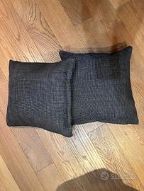 Coppia di cuscini imbottiti