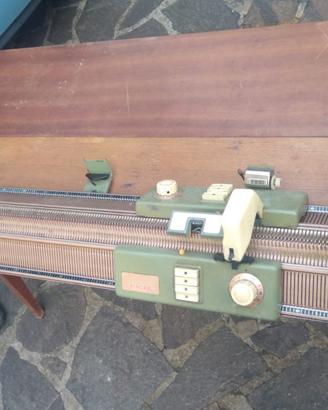 Vintage Singer macchina per maglieria 360 02