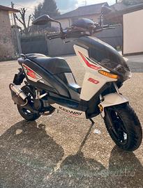 Scooter 50 2t Benelli xblade keeway