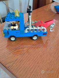 piccolo carro attrezzi lego 