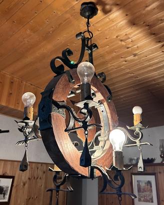 Lampadario rustico legno