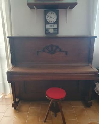Pianoforte verticale