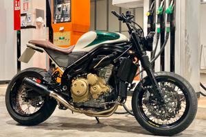 Triumph Daytona cafe racer