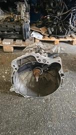 Condividi CAMBIO MANUALE IVECO DAILY III
