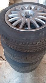 Cerchi con  gomme