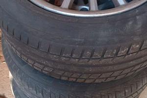 Cerchi con  gomme