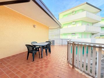 Zona Luna Park, spazioso monolocale con terrazz...